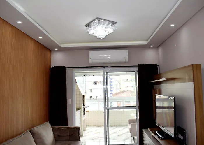Apto Confortavel E Reformado A 200M Da Praia Da Guilhermina - 2 Vagas, Wifi E Roupas De Cama Inclusas!