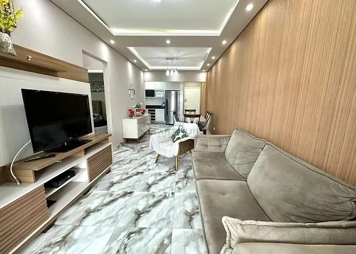 Apto Confortavel E Reformado A 200M Da Praia Da Guilhermina - 2 Vagas, Wifi E Roupas De Cama Inclusas!