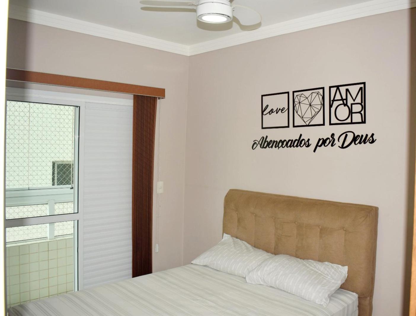 Apartment Apto Confortavel E Reformado A 200m Da Da Guilhermina - 2 Vagas, Wifi E Roupas De Cama Inclusas! *
