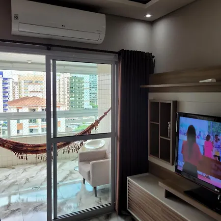 Apto Confortavel E Reformado A 200M Da Praia Da Guilhermina - 2 Vagas, Wifi E Roupas De Cama Inclusas! Praia Grande  Exterior photo